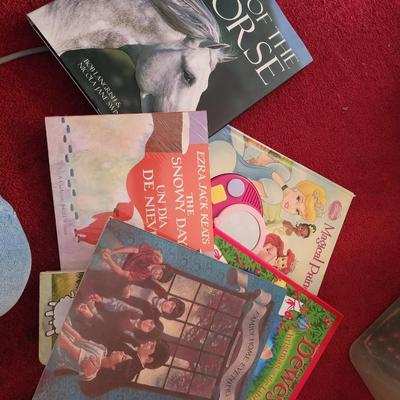 Children's book lot.