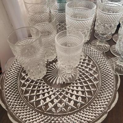 Glass set.