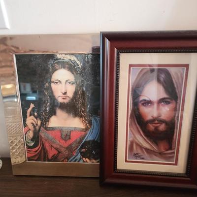 Religious pics or frames.