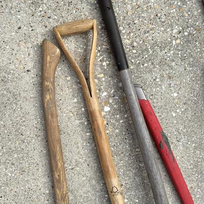 8 Piece Yard Tool Lot - Pole Pruner, Loppers, Axe, Shovel, Rake