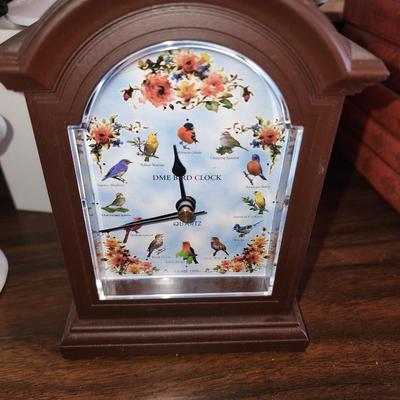 Bird mantel clock.