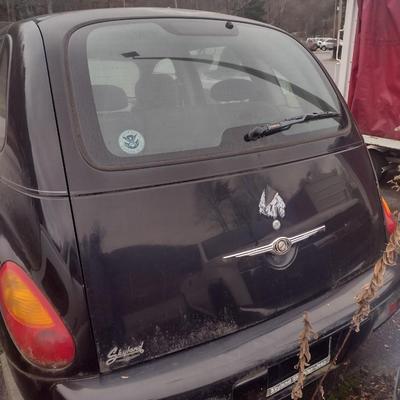 Chrysler PT Cruiser Four Door with Keys and Title (For Parts Only Condition)