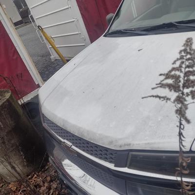 Chevy Colorado Pick Up Truck with Keys and Title (For Parts Only Condition)