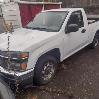 Chevy Colorado Pick Up Truck with Keys and Title (For Parts Only Condition)