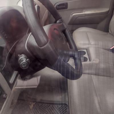 Chevy Colorado Pick Up Truck with Keys and Title (For Parts Only Condition)