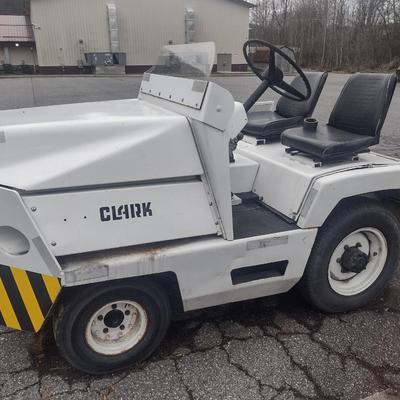 Clark Airport Baggage Tug (Unknown Working Condition)