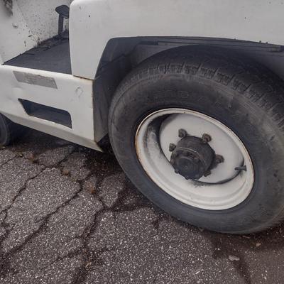 Clark Airport Baggage Tug (Unknown Working Condition)