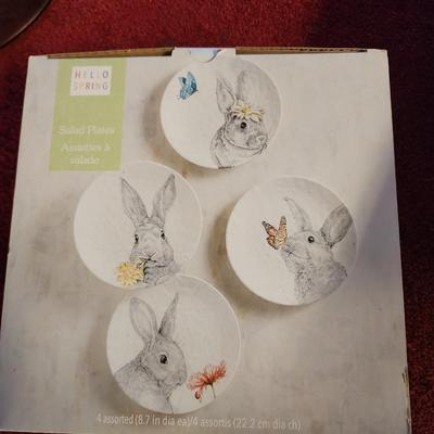 Set of rabbit plates.