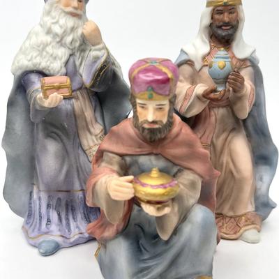 Vintage Royal Doulton Nativity Scene