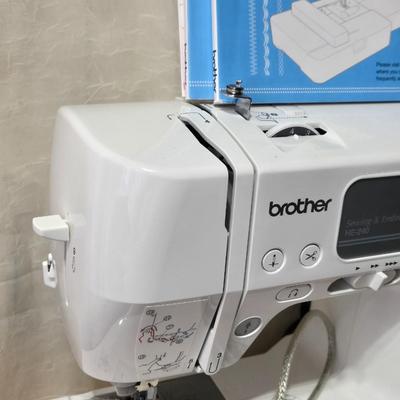 Brother Computerized Embroidery and Sewing Machine 855 v31/v32/v33