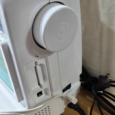 Brother Computerized Embroidery and Sewing Machine 855 v31/v32/v33