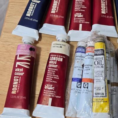 Oil Painting Book, Palette Trays, and Oil Paints