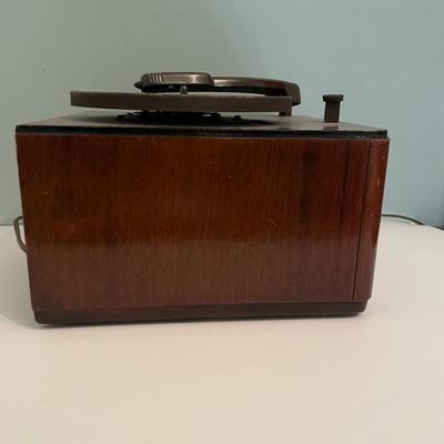 Vintage 1930's Air King Radio Professionally Restored & Works