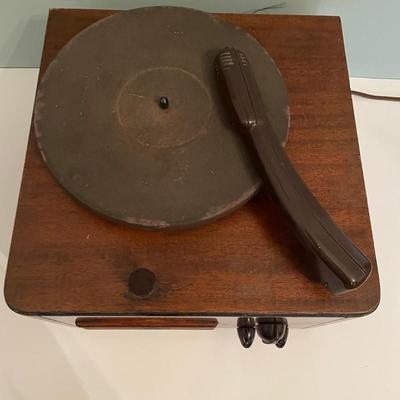 Vintage 1930's Air King Radio Professionally Restored & Works