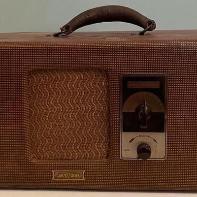 Vintage 1930's Sky-Chief Radio Professionally Restored & Works