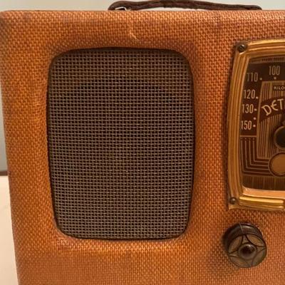 Vintage 1930's Detrola Radio Professionally Restored & Works