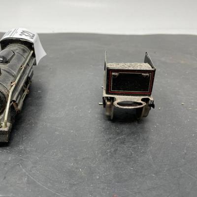 Tinplate Engine & Tender Car