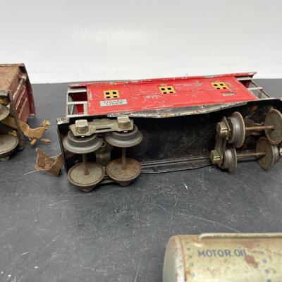 Lot of 6 Lionel Tinplate Rolling Stock
