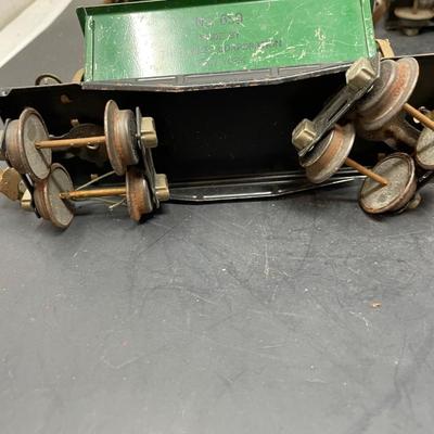 Lot of 6 Lionel Tinplate Rolling Stock