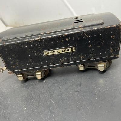 2 Lionel Engines & Tender