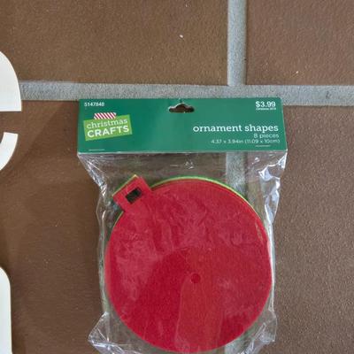 New Wood and Felt Christmas Crafts