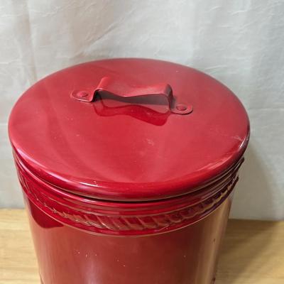 Red Metal Cannister