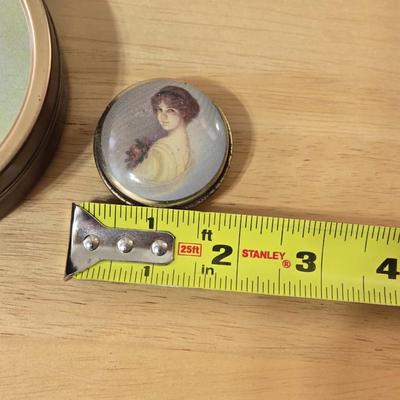 Vintage Decorative Tins