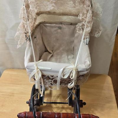 Small Doll Carriage