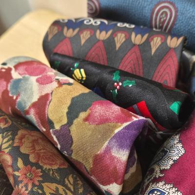 Men's Tie Lot