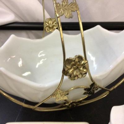 Corning Ware and Milk Glass Lot