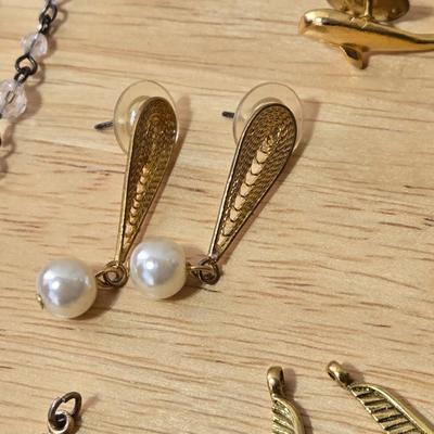 Mixed Jewelry Lot