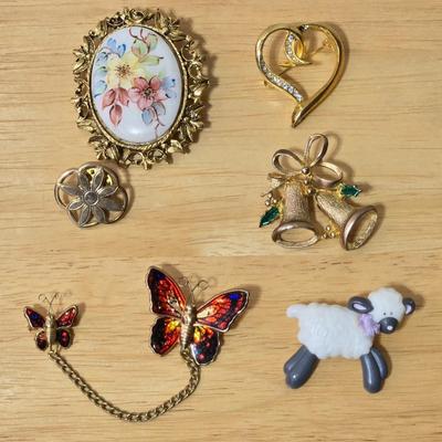 Vintage Brooch Lot