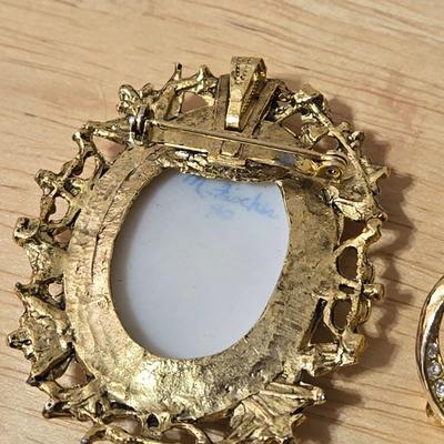 Vintage Brooch Lot