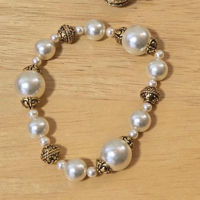Faux Pearl Necklace & Bracelets