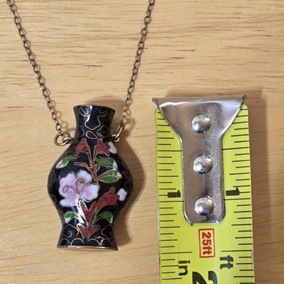 Vintage Cloisonne Vase or Snuff Bottle Necklace