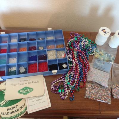 LARGE ASSORTMENT OF JEWELRY MAKING & CRAFT BEADS