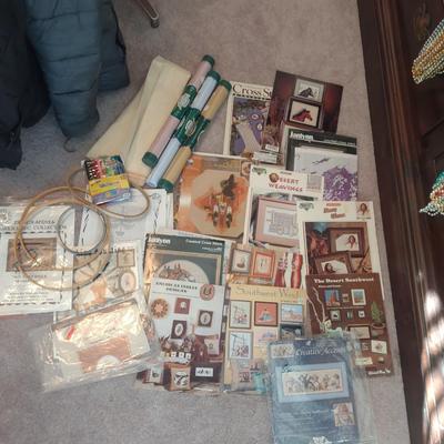 NEEDLEPOINT KITS