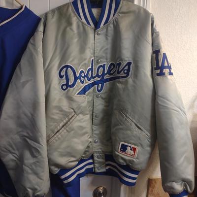 LA DODGERS STARTER JACKET AND PULLOVER SHIRT (XL)