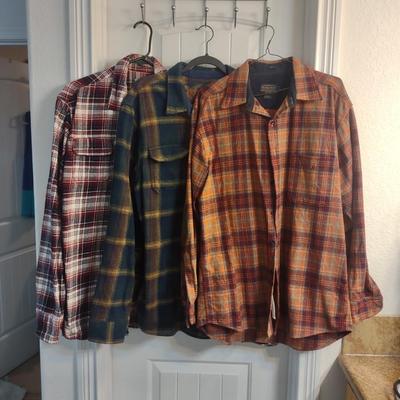 MEN'S NAME BRAND LONG SLEEVE SHIRTS SIZE L