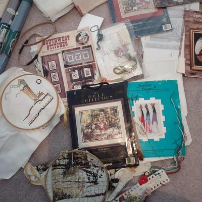 NEEDLEPOINT KITS