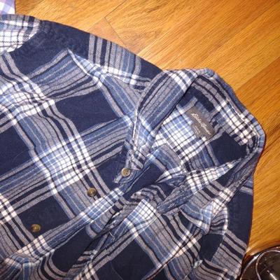 MENS SHIRTS AND A HOODIE SIZE L