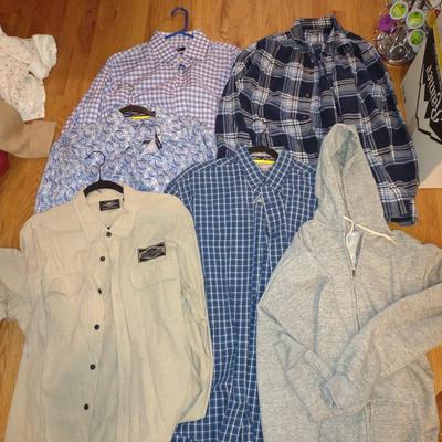 MENS SHIRTS AND A HOODIE SIZE L