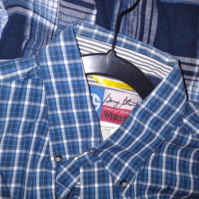 MENS SHIRTS AND A HOODIE SIZE L