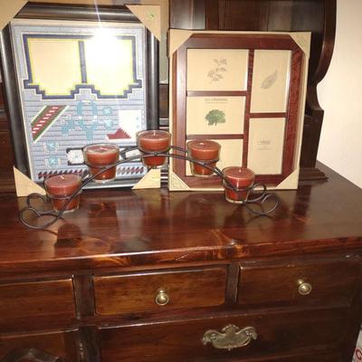 MULTI PICTURE FRAMES AND VOTIVE CANDLE TABLE CENTERPIECE