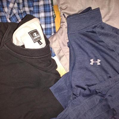 MENS SWEATPANTS, SHORTS AND SOCKS SIZE XL