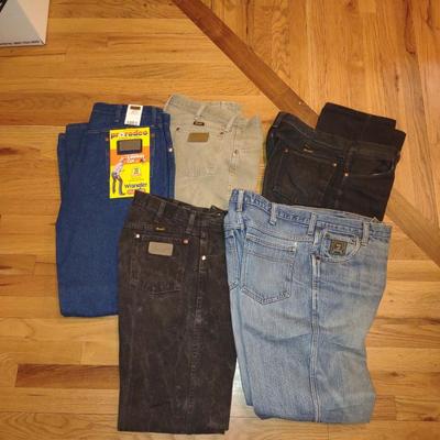 MEN'S JEANS 36 X 34 AND 35 X 36