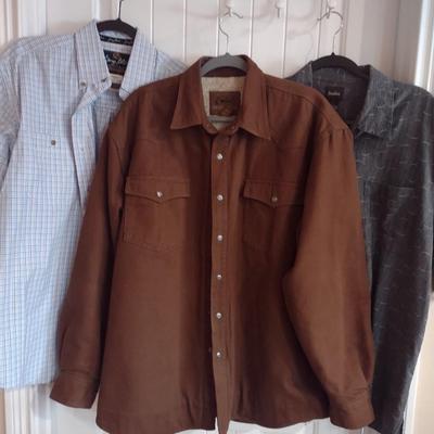 MEN'S ROPER JACKET & 2 SHIRTS (L)