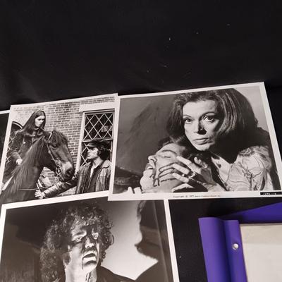"DARK SHADOWS" PRODUCTION NOTES AND 8X10 PHOTOS