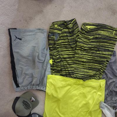 MENS WORKOUT CLOTHES