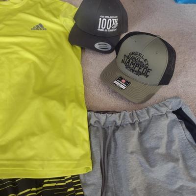 MENS WORKOUT CLOTHES
